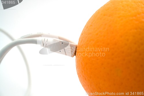 Image of The orange connected through usb cable 2