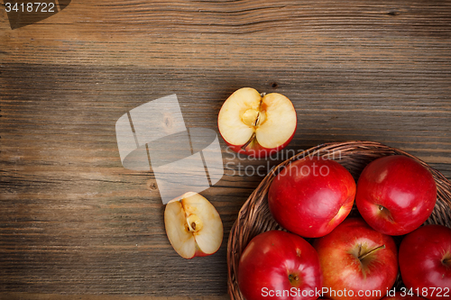 Image of Ripe red apples