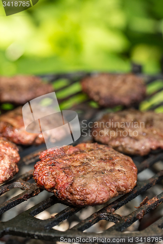 Image of Tasty beef burgers