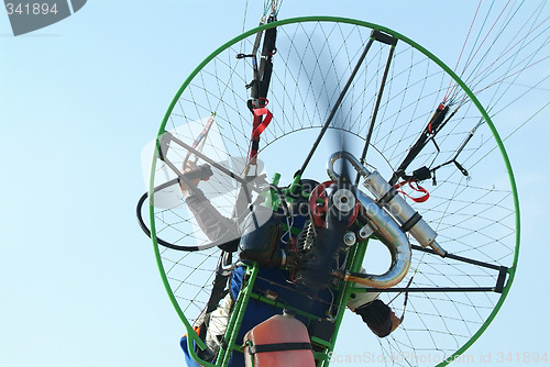 Image of Flying paramotor