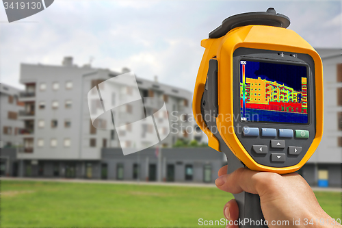 Image of Recording Building With Thermal Camera