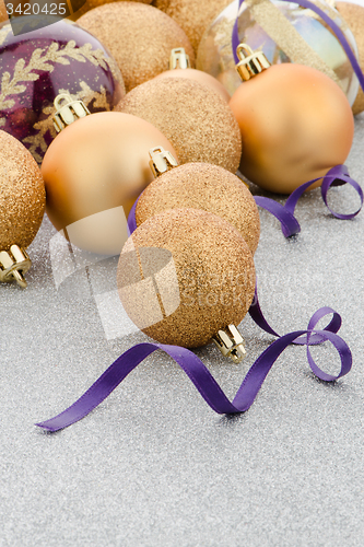 Image of Golden christmas balls