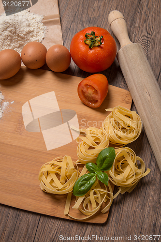 Image of Uncooked italian pasta