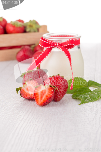 Image of Homemade yogurt and strawberries