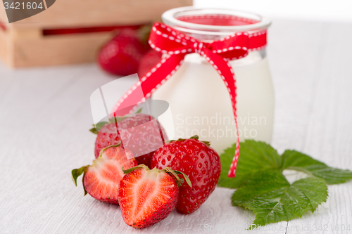 Image of Homemade yogurt and strawberries