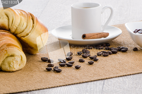 Image of Cup of black coffee 