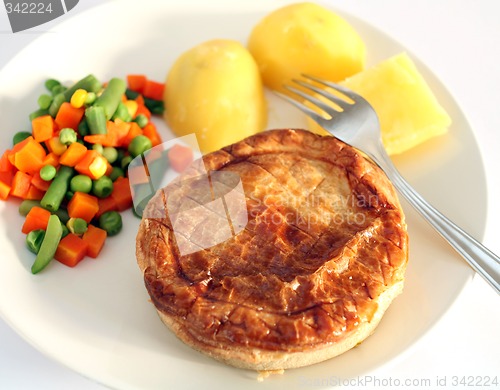 Image of Pie and potatoes
