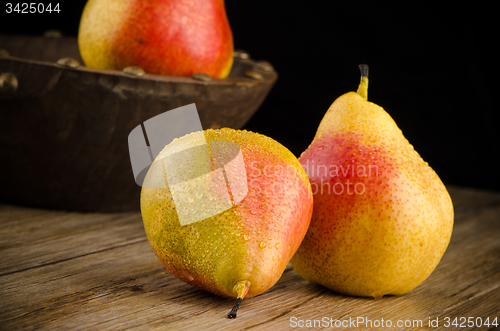 Image of Pears in a Wood Bowl