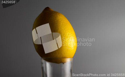 Image of Lemon in glass