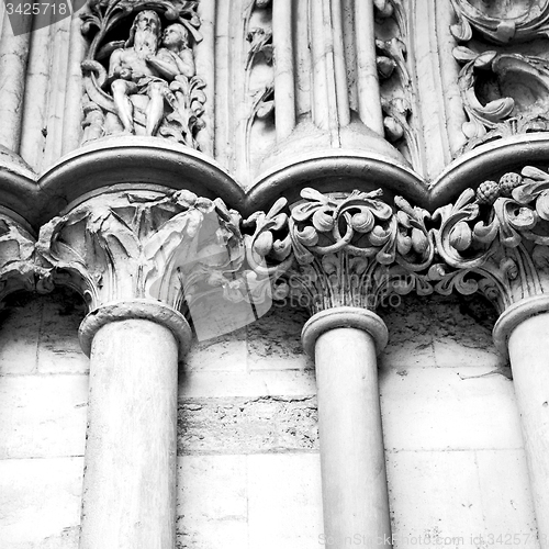 Image of england  historic   marble and statue in old city of london 