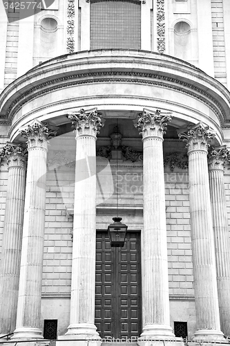 Image of st paul cathedral in london england old construction and religio