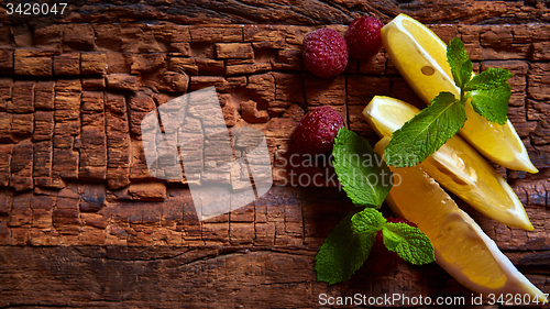 Image of Raspberry, Mint and lemon