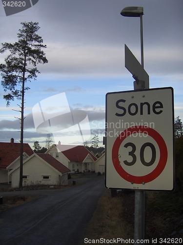 Image of Speed limit sign in residential aeria