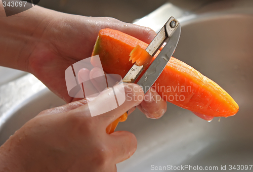 Image of Peeling carrot