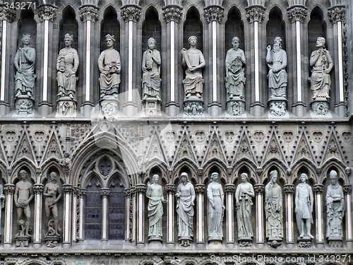 Image of Nidaros cathedral in Trondheim