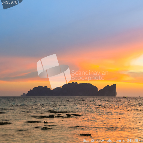 Image of Phi-Phi Lee island in colorful romantic sunset.