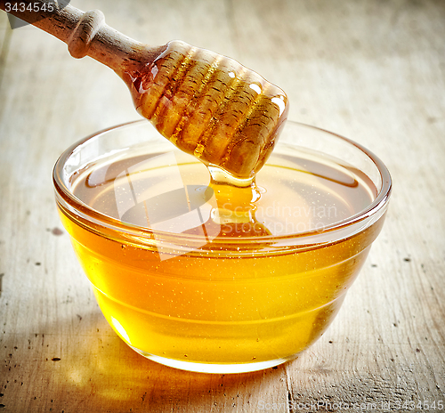 Image of bowl of honey