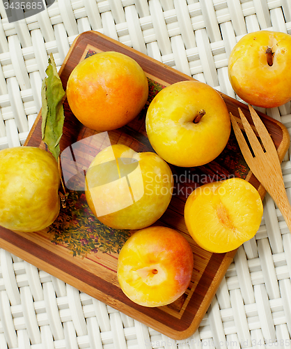 Image of Yellow Plums