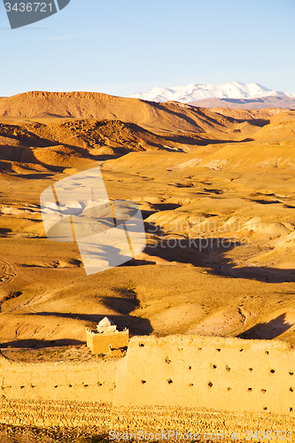 Image of hill africa in contruction         brick wall