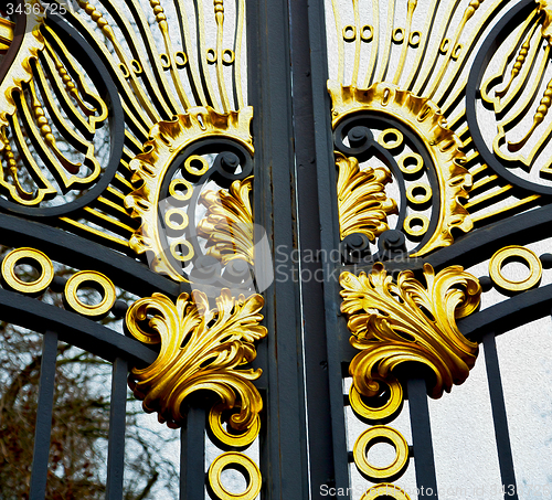 Image of in london england the old metal gate  royal palace