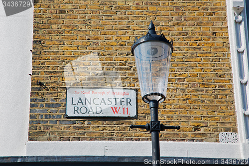 Image of  icon signal street in london england europe    transport     ol