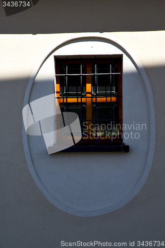 Image of brown  europe  italy  lombardy       in  the milano    window cl