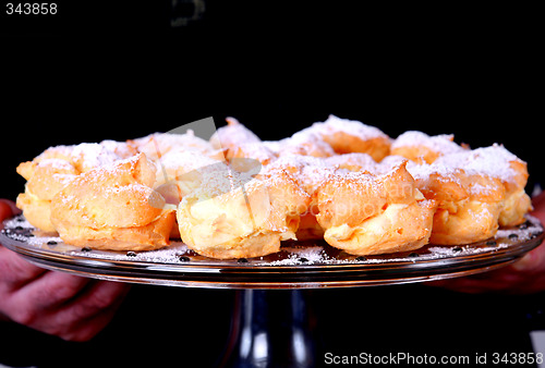 Image of Serving delicious cakes on a plate