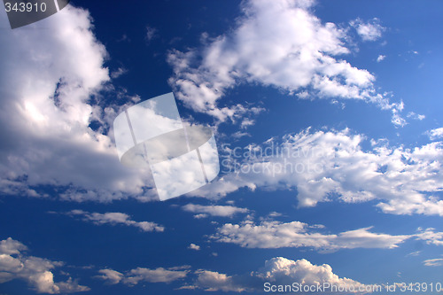 Image of White clouds