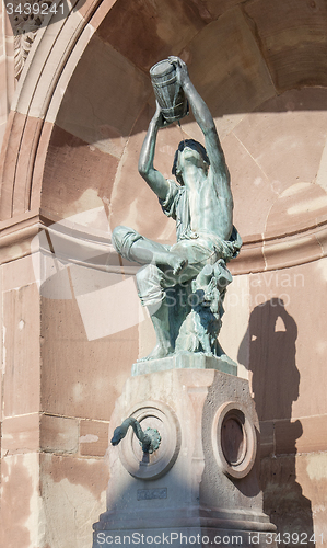 Image of sculpture in Colmar