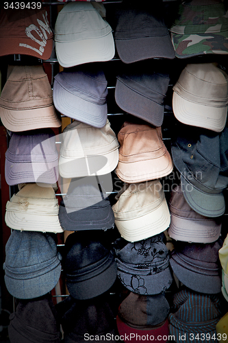 Image of in london old red hat    and black  the  fashion shop