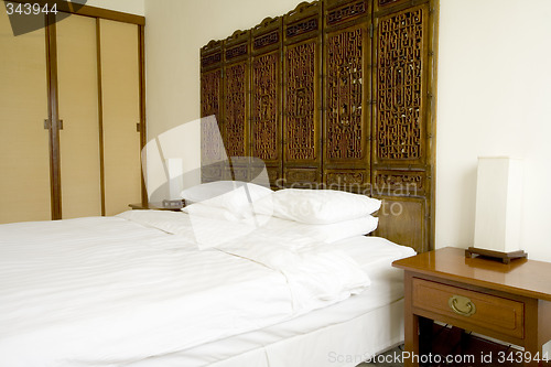 Image of Oriental hotel room

