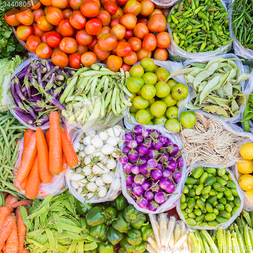 Image of Fruits and vegetables at a farmers market