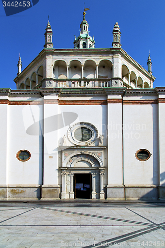 Image of lombardy      busto arsizio  old   church  closed brick  