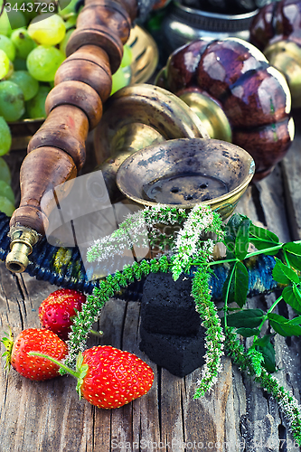 Image of hookah with fruit flavour