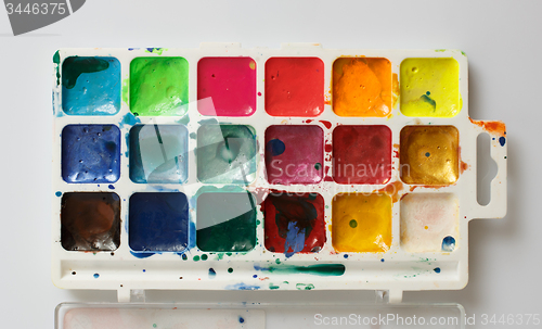 Image of Box of paints