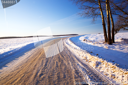 Image of   small road 
