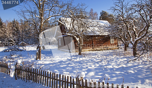 Image of the wooden house 