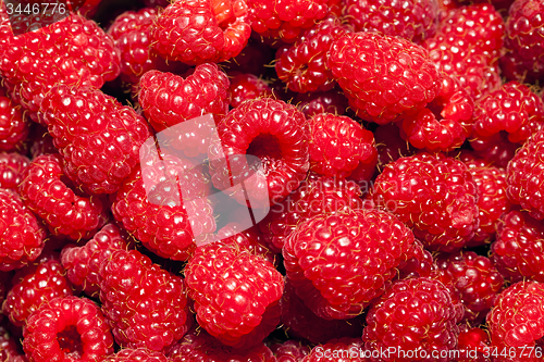 Image of ripe raspberry  