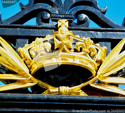 Image of in london england the old metal gate  royal palace