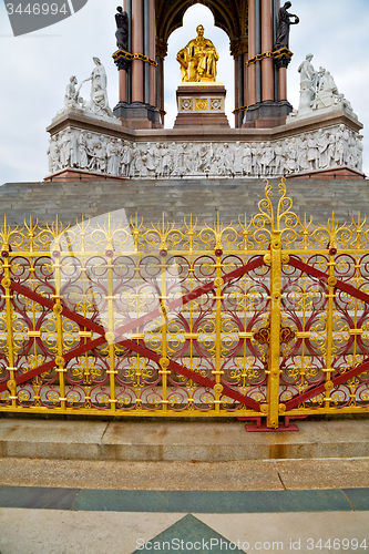 Image of albert monument in london   and old construction