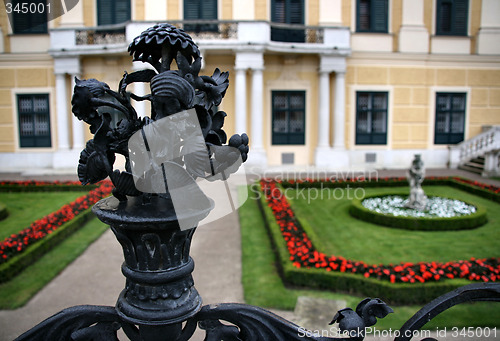 Image of Schonbrunn gardens