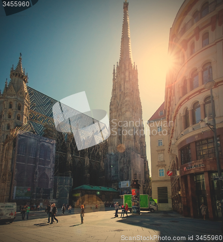 Image of St. Stephen\'s Cathedral and the eponymous square, Vienna, Austri