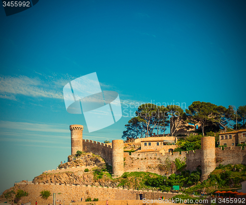 Image of Vila Vella fortress in Tossa de Mar