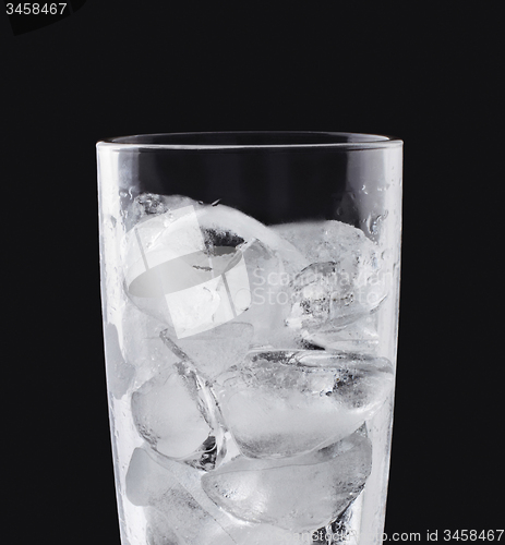 Image of glass with ice cubes