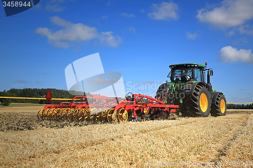 Image of John Deere 8370R Tractor and Vaderstad Opus 400 Cultivator on Fi