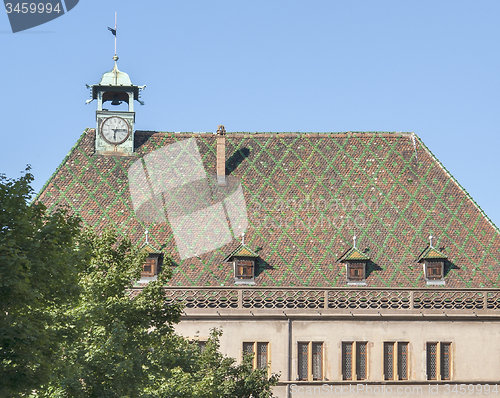 Image of ornamented roof