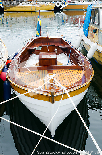 Image of old open boat