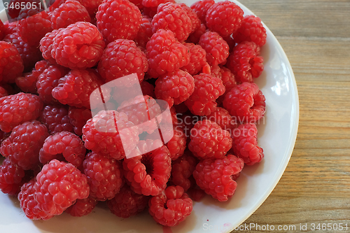 Image of fresh berries raspberry, Rubus idaeus  