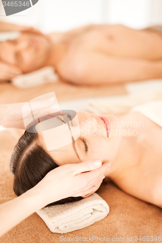 Image of couple in spa