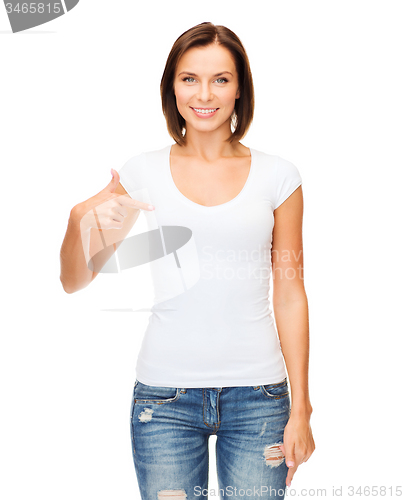 Image of woman in blank white t-shirt